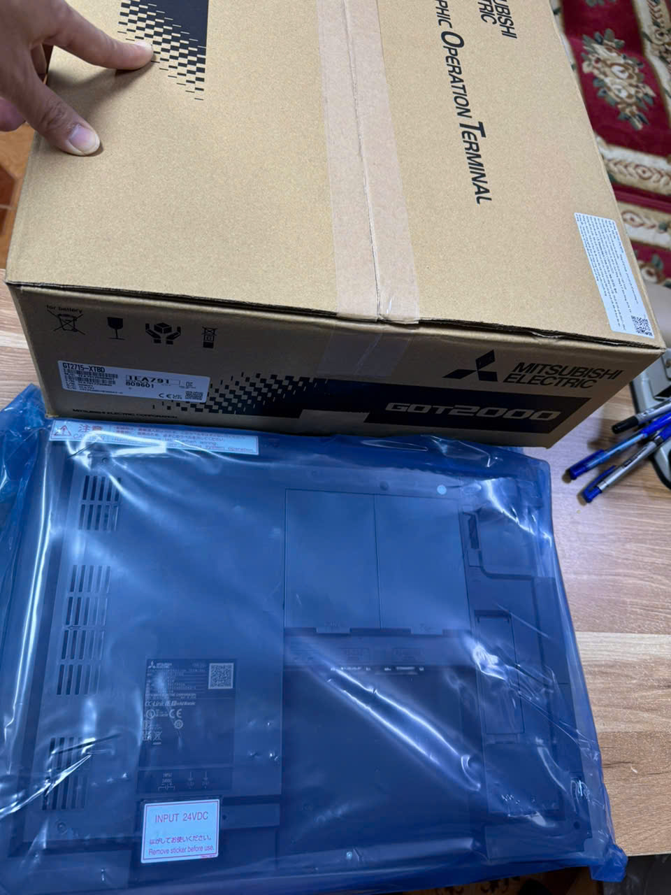 MÀN HÌNH HMI MITSUBISHI GT2715-XTBD