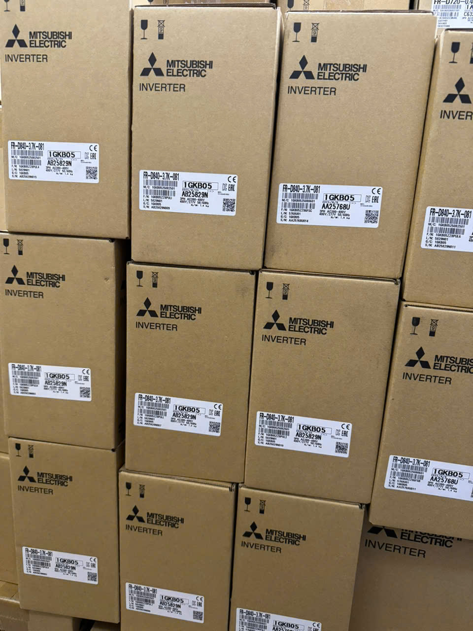 BIẾN TẦN MITSUBISHI FR-D840-0.4K-012BIẾN TẦN MITSUBISHI FR-D840-0.4K-012BIẾN TẦN MITSUBISHI FR-D840-0.4K-012