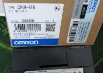 OMRON CP1W-8ER