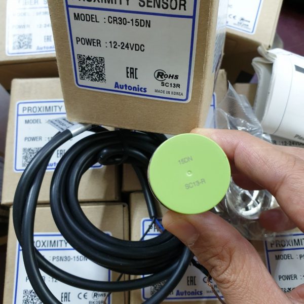 CR30-15DN SENSOR AUTONICS