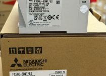 PLC MITSUBISHI FX5UJ-60MT/ES