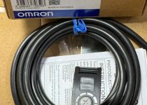 CẢM BIẾN QUANG OMRON E3JK-DR11-C 2M